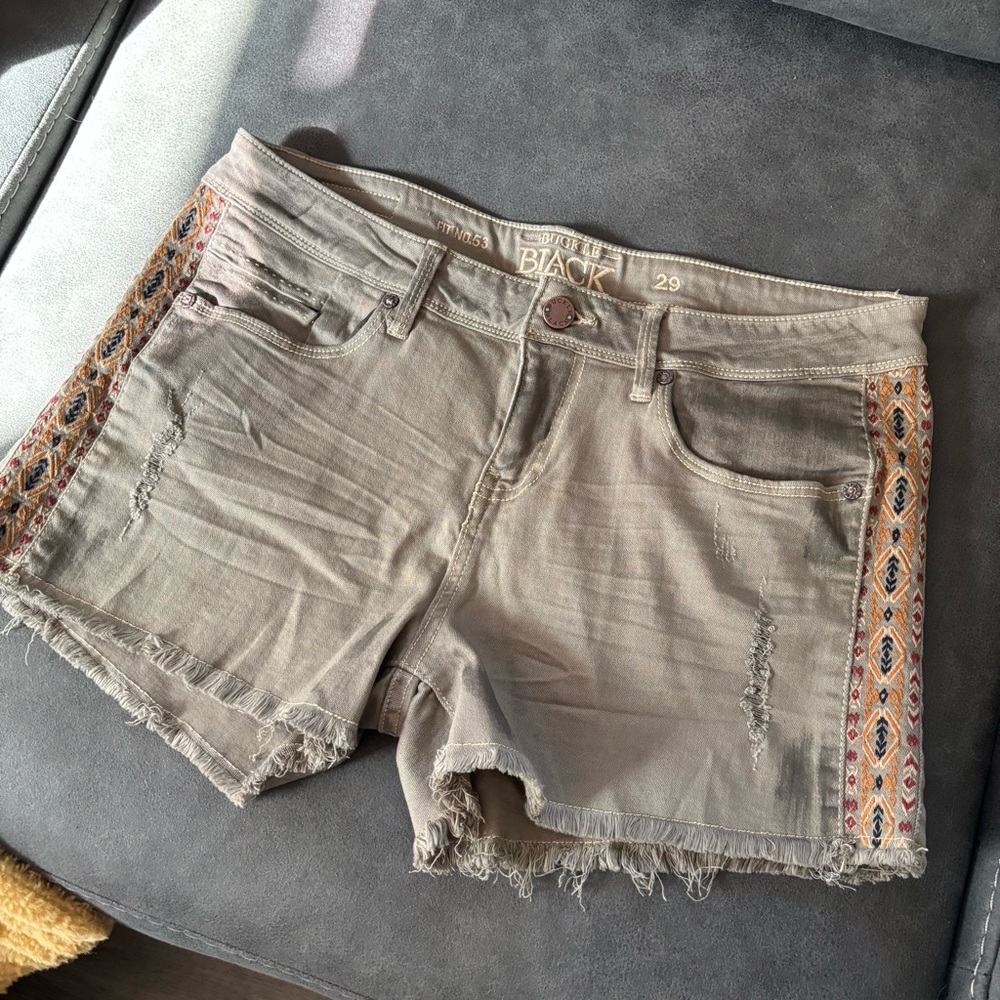 Vigoss Tan Jean Shorts with Distressed Hem and Metallic Trim